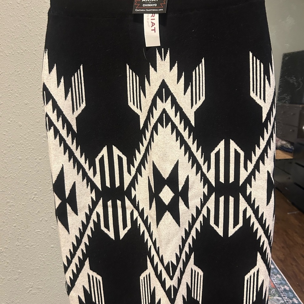 Ariat Black and White Geometric Pencil Skirt